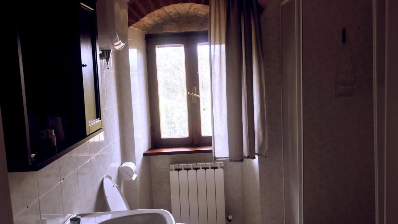 Pian D'Isola Bed & Breakfast Costacciaro Екстериор снимка