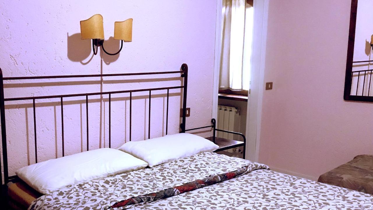 Pian D'Isola Bed & Breakfast Costacciaro Екстериор снимка
