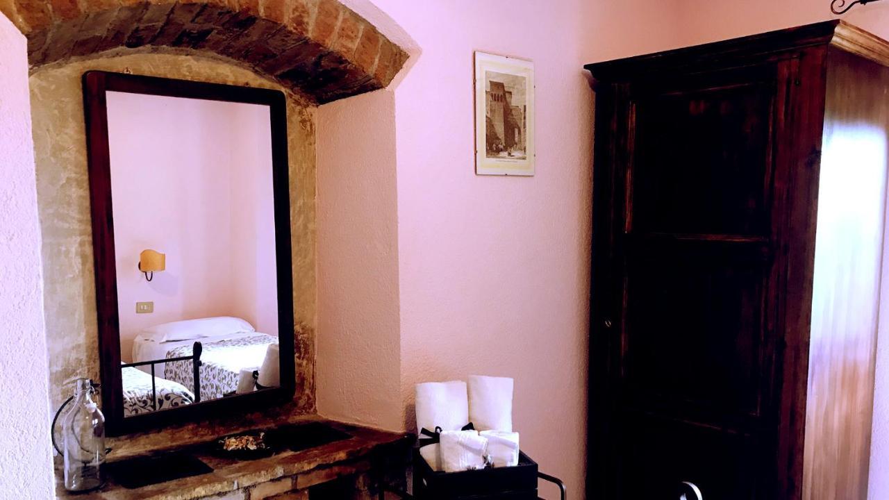 Pian D'Isola Bed & Breakfast Costacciaro Екстериор снимка